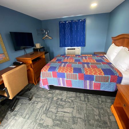Royal Inn Claremont Экстерьер фото