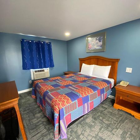 Royal Inn Claremont Экстерьер фото