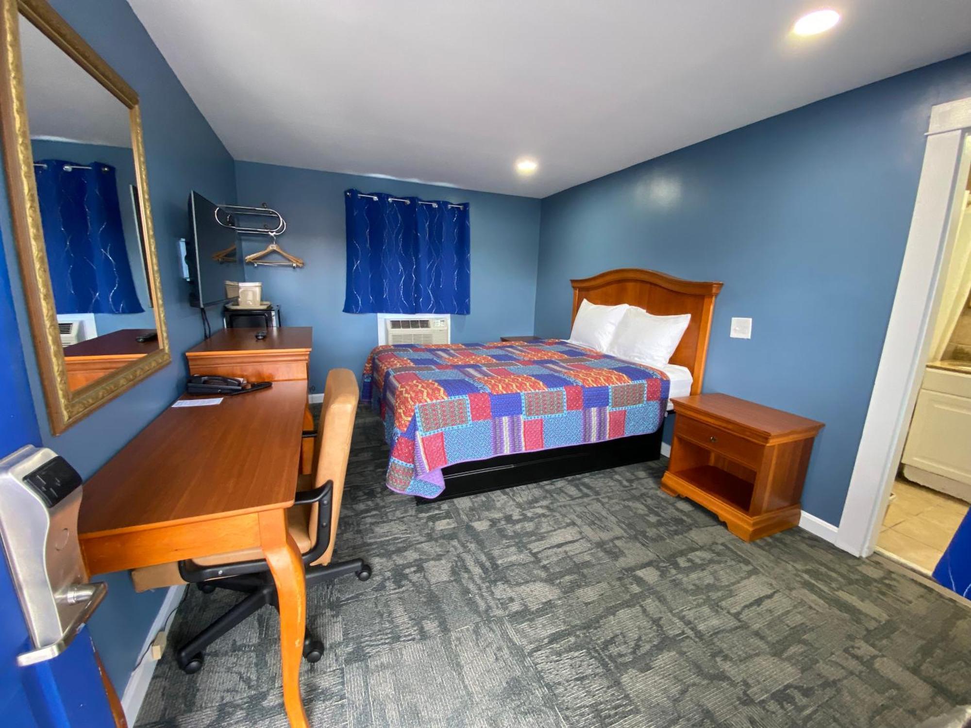 Royal Inn Claremont Экстерьер фото